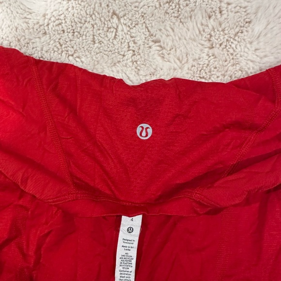 lululemon athletica Red Short Sleeve Tee - Picture 2 of 2